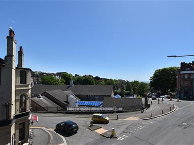Picture 16